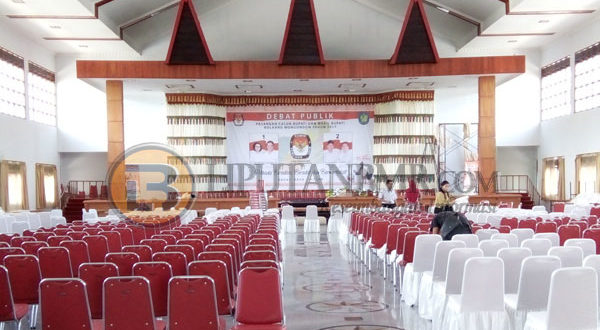 Situasi Gedung Yadika Center untuk persiapan Debat Calon