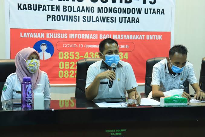 dr. Jusnan C. Mokoginta, MARS, Kepala Dinas Kesehatan Kabupaten Bolaang Mongondow Utara