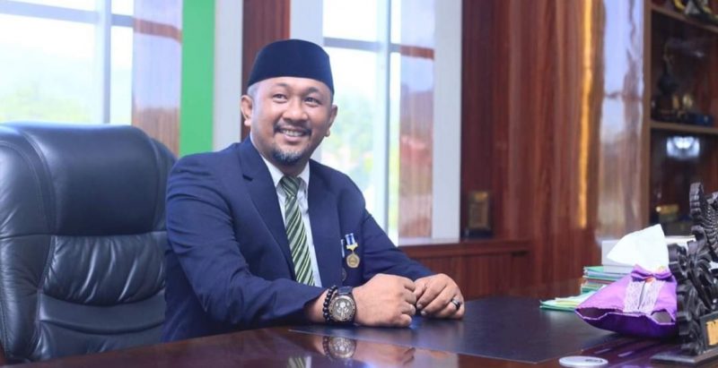 Kepala Dinas PMD Bolmut, Fadly Tadjudin Usup, SE, MM