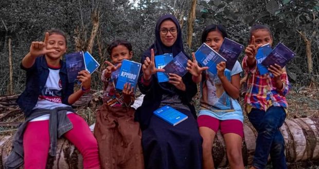 Alin Pangalima, penulis Novel 1529 dan Memori KPMIBU
