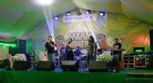 Band Fanklima saat menghibur pembukaan Bakan Ramadan Fest, Rabu 25 Februari 2026. (foto.Ist)